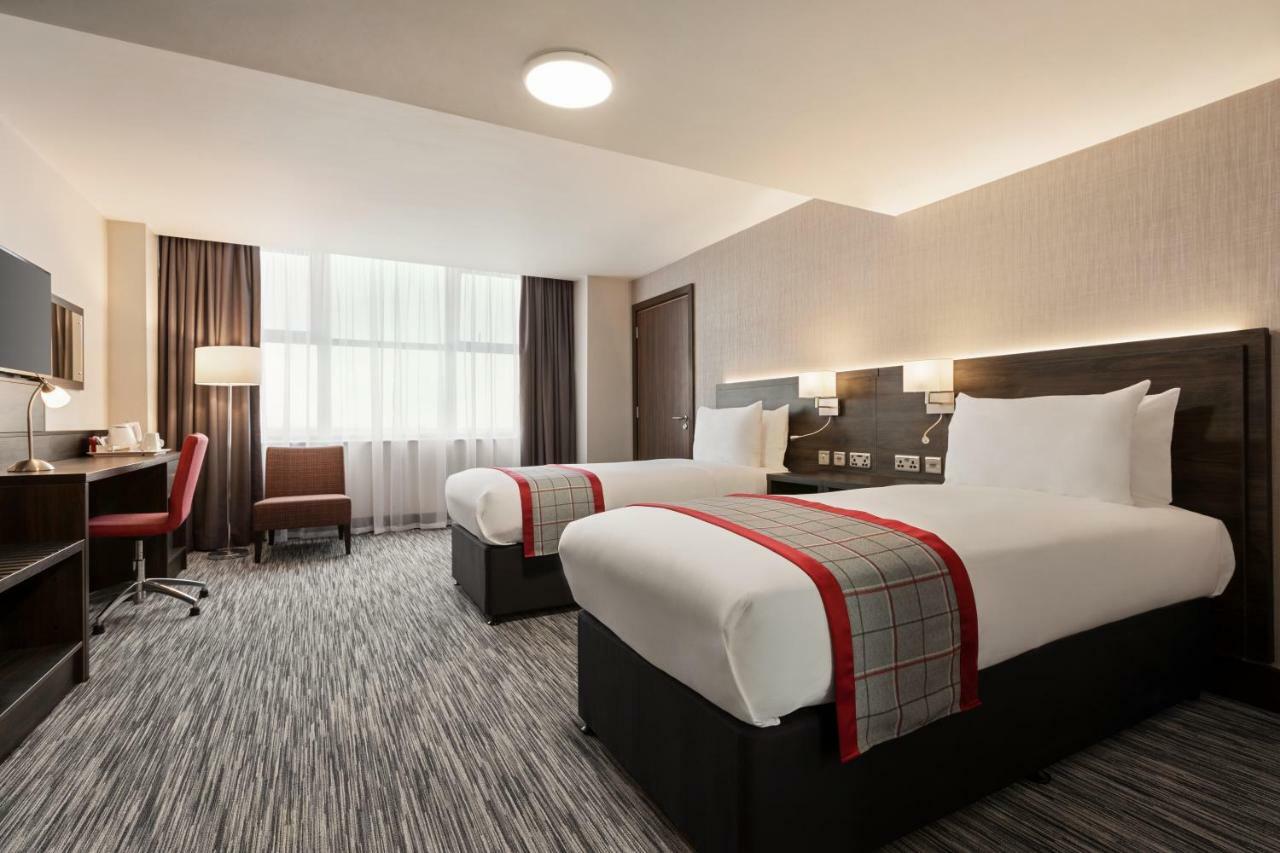 Ramada East Kilbride 호텔 외부 사진